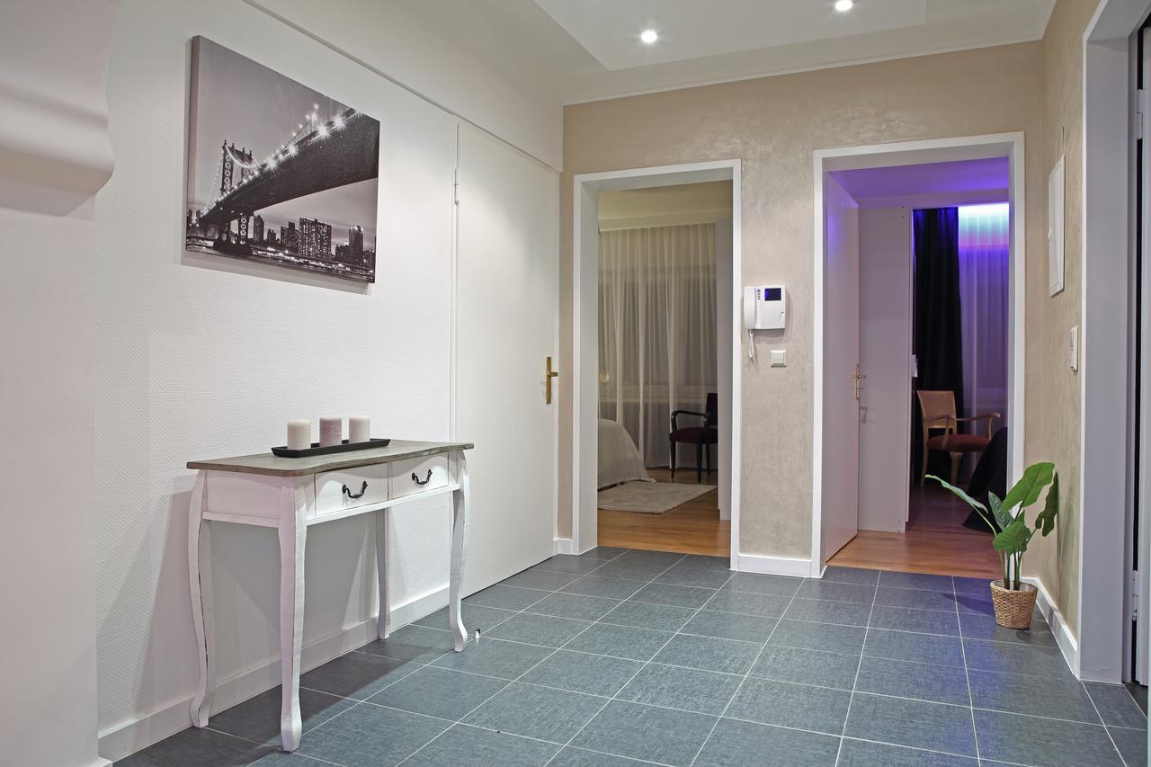 The Queen Luxury Apartments - Villa Giada ลักเซมเบิร์ก ภายนอก รูปภาพ