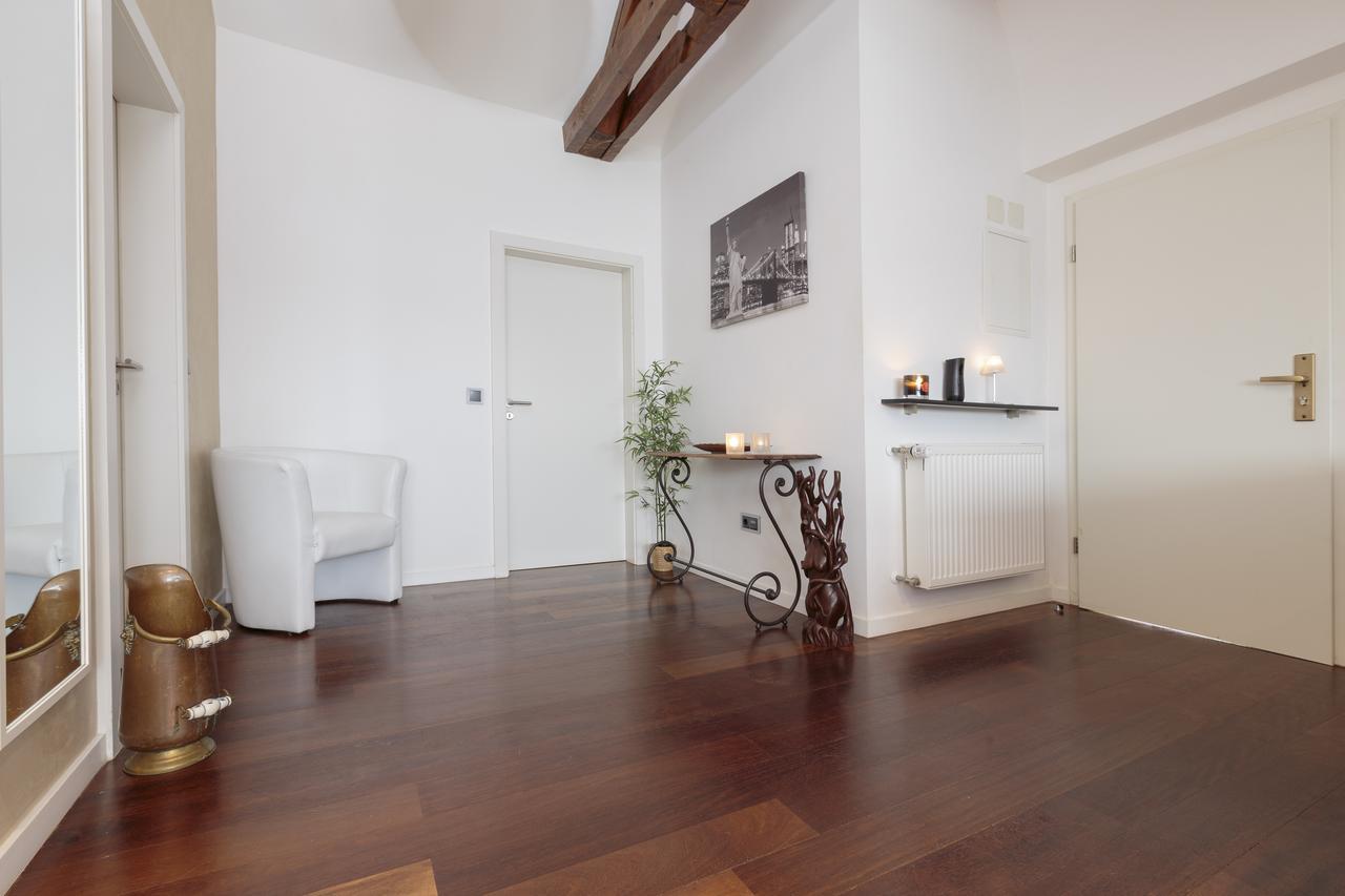 The Queen Luxury Apartments - Villa Giada ลักเซมเบิร์ก ภายนอก รูปภาพ