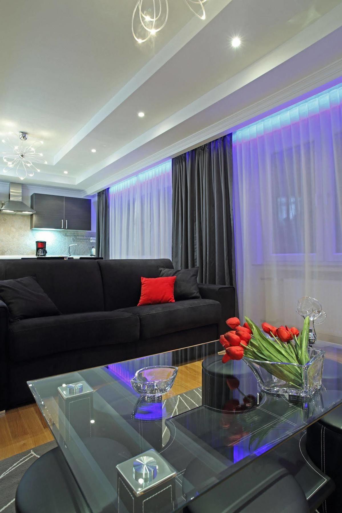 The Queen Luxury Apartments - Villa Giada ลักเซมเบิร์ก ภายนอก รูปภาพ