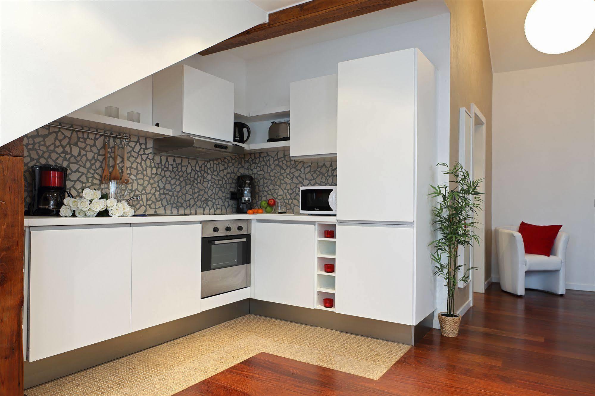 The Queen Luxury Apartments - Villa Giada ลักเซมเบิร์ก ภายนอก รูปภาพ